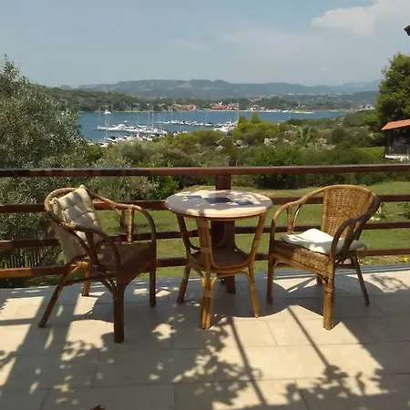 Ases Lagonisi Halkidiki Ormos Panagias